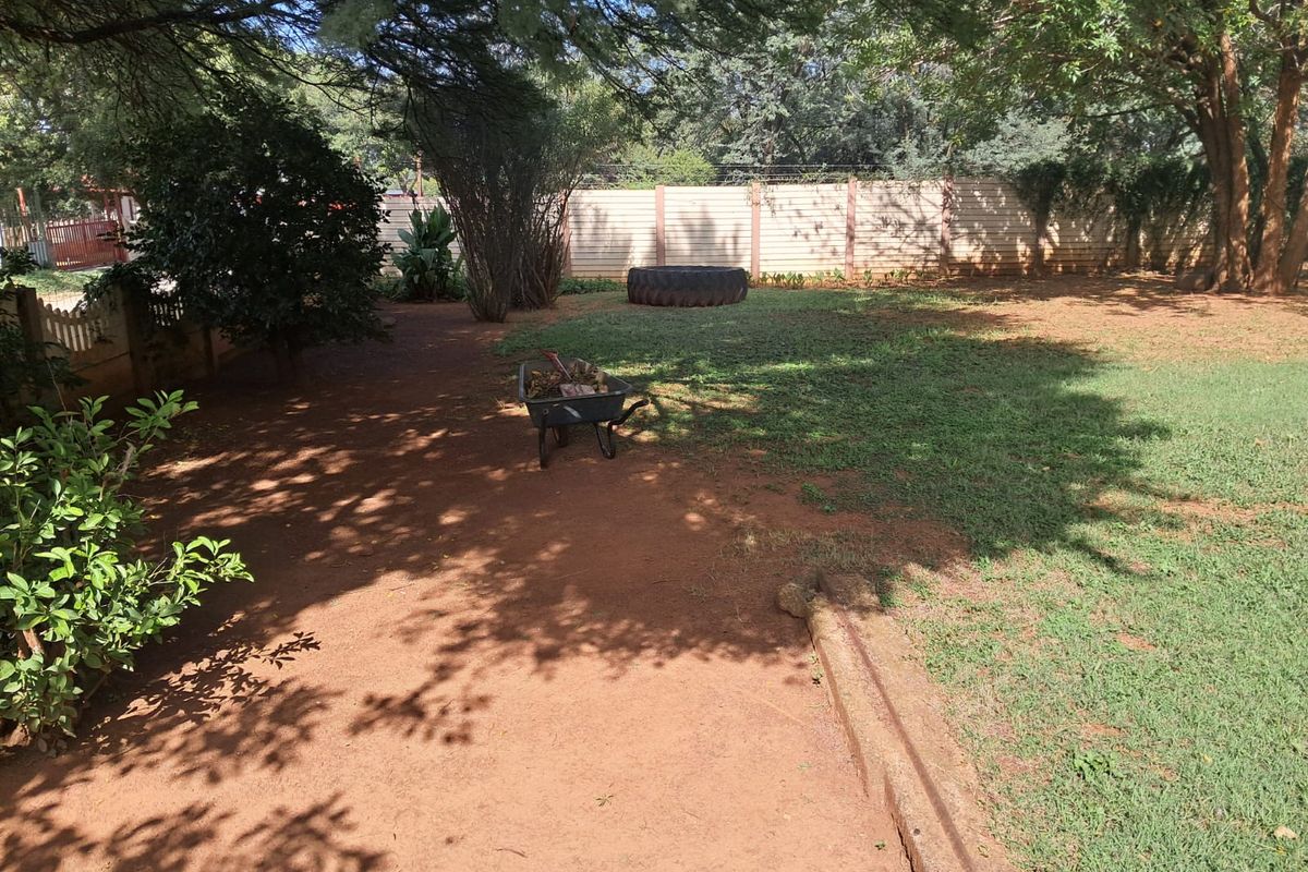 Charming property for sale in Ventersdorp - Photo 4