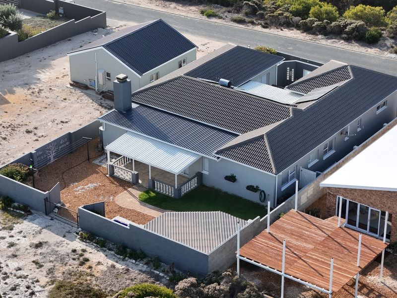 Beautiful Home in Oceanview Heights - Photo 9