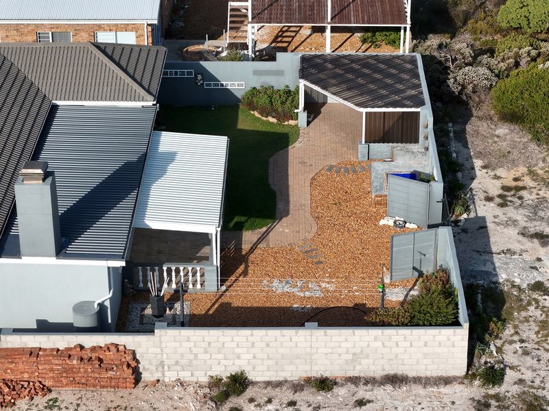 Beautiful Home in Oceanview Heights - Photo 7