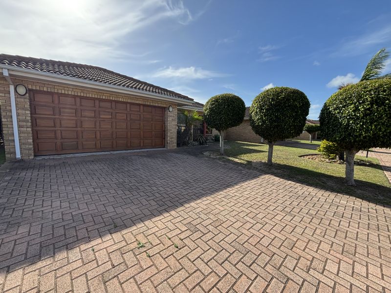 Furnished 3-Bedroom Townhouse in Summerstrand – Perfect for Corporate Rental - Photo 4