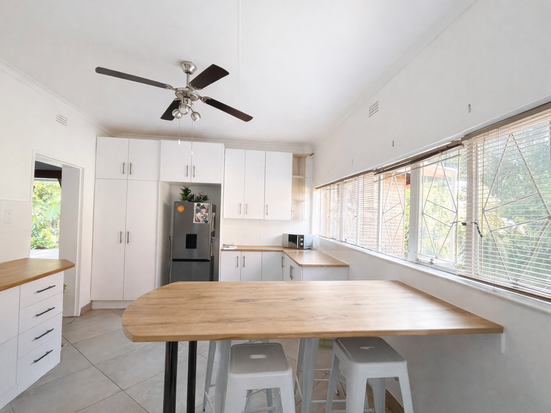 Space, Value & Income Potential – This One Won’t Last! - Photo 5