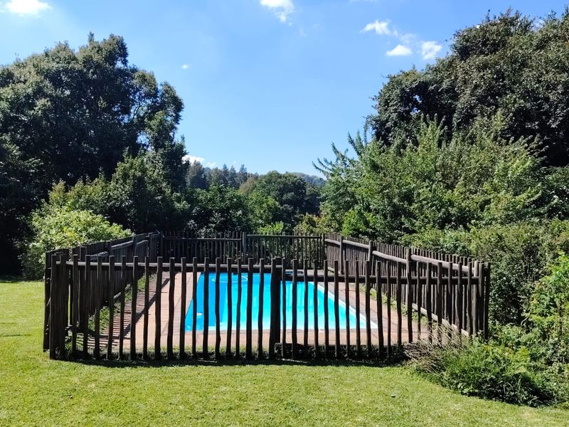 1 Bedroom Thatched Cottage in Winterskloof - Photo 10