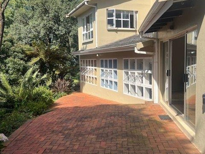 In the Midst of Nature -  A Family home. - Photo 6