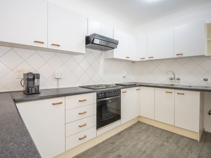 Charming 2-Bedroom Home in Milkwood Park – Long-Term Rental - Photo 3