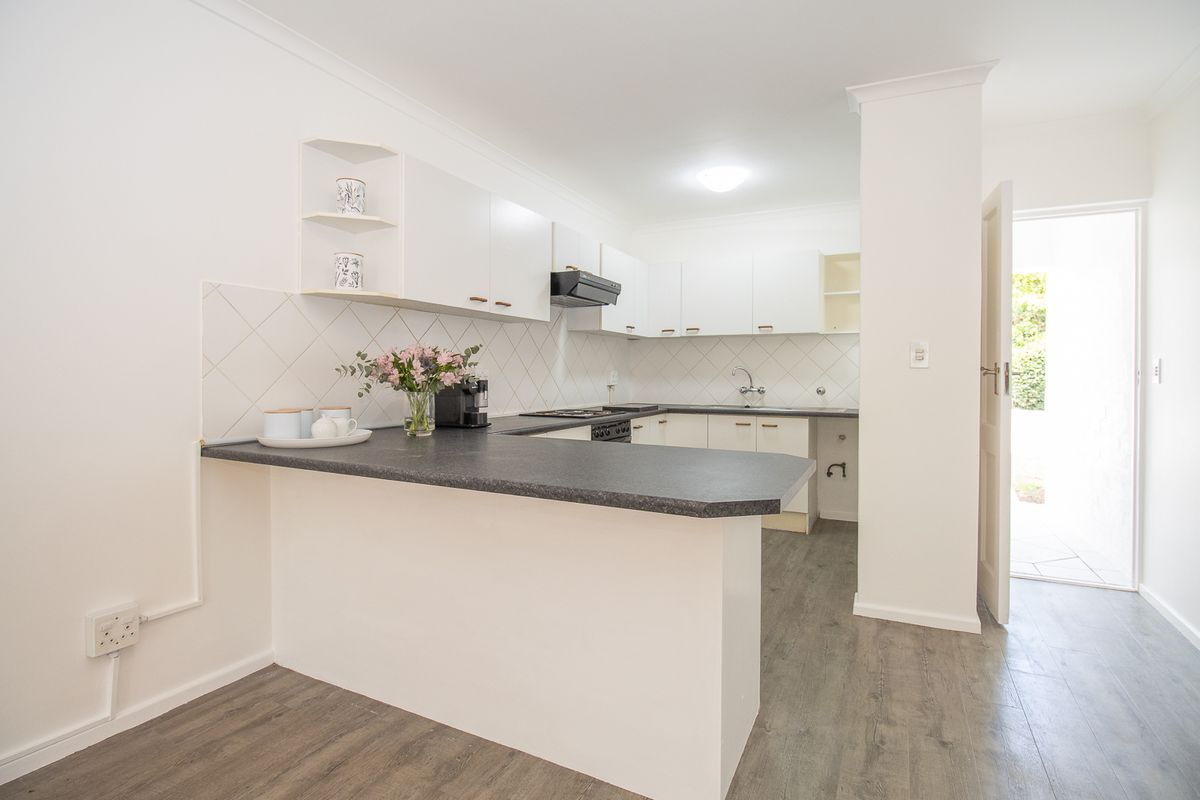 Charming 2-Bedroom Home in Milkwood Park – Long-Term Rental - Photo 2