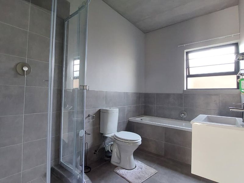 Ground-Floor 2-Bedroom Apartment Available Now | 54 sqm at R887,000 - Photo 7