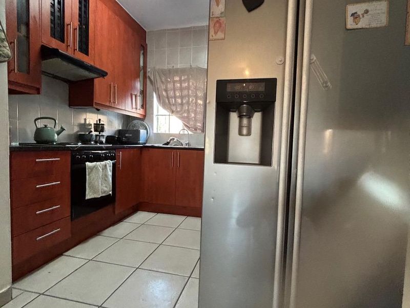 Apartment For Sale In Nelspruit - Photo 5