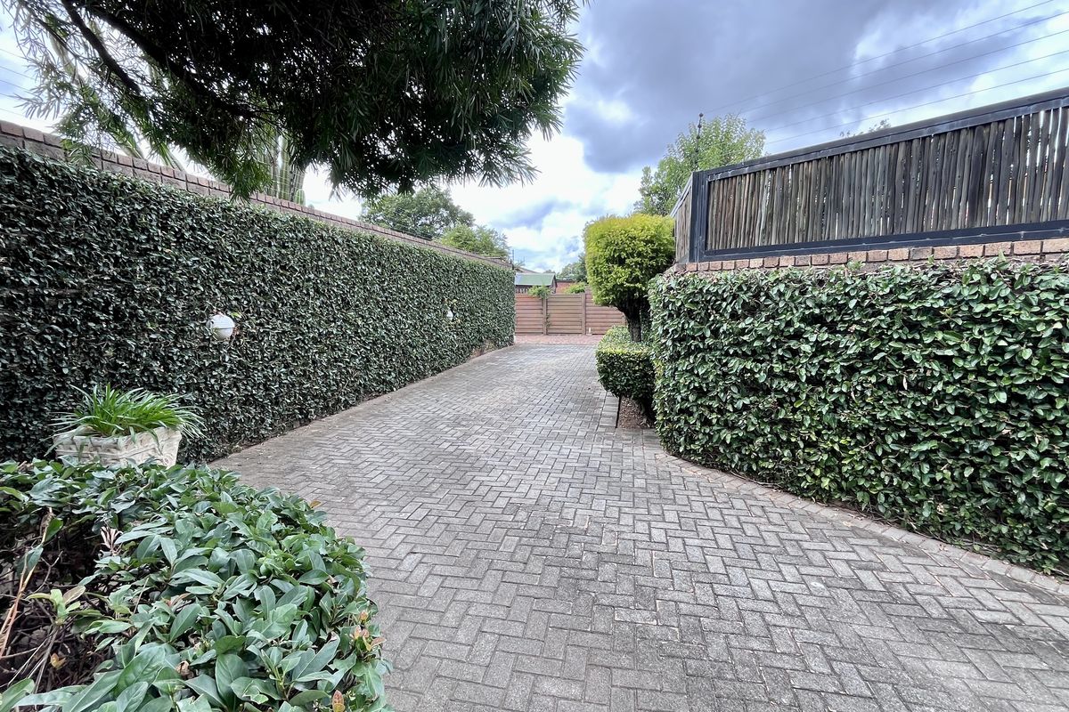 Secluded 3-Bedroom Gem - Photo 4