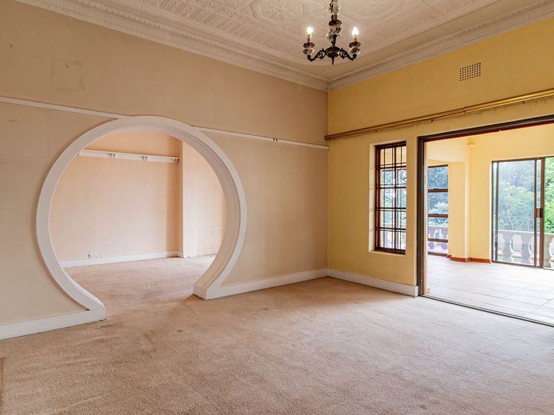 Luxury Double-Storey Home with Cottage | Premium Location - Photo 4