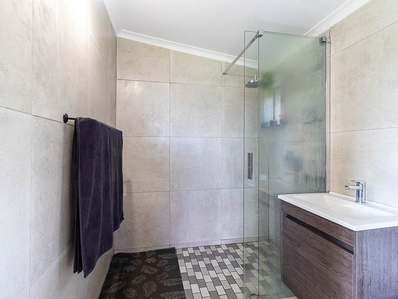 Country Freedom Meets Profit – Versatile Farm with Endless Potential - Photo 9