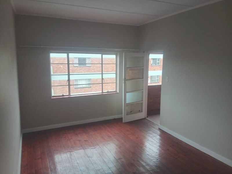 Cozy one bedroom Flat in Southerwood - Photo 4