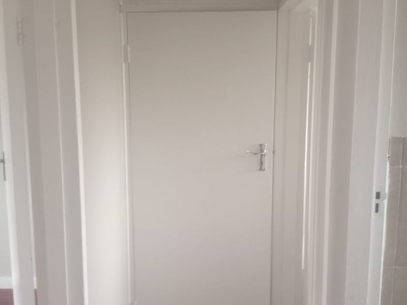 Cozy one bedroom Flat in Southerwood - Photo 6