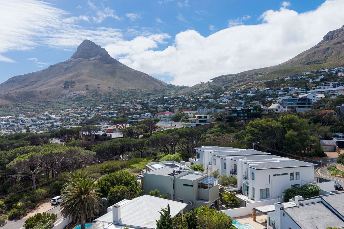 Bidding to start from R7,000,000!!! Live Luxury Auction! - Photo 3