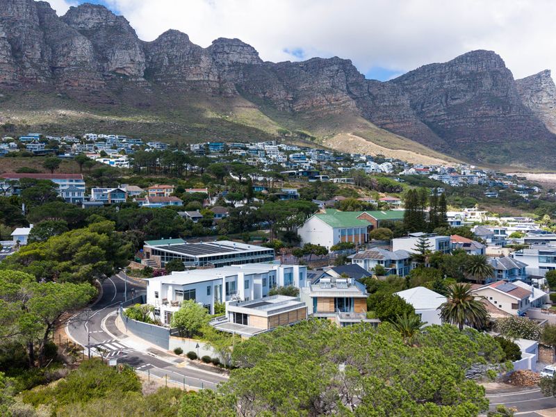 Bidding to start from R7,000,000!!! Live Luxury Auction! - Photo 2