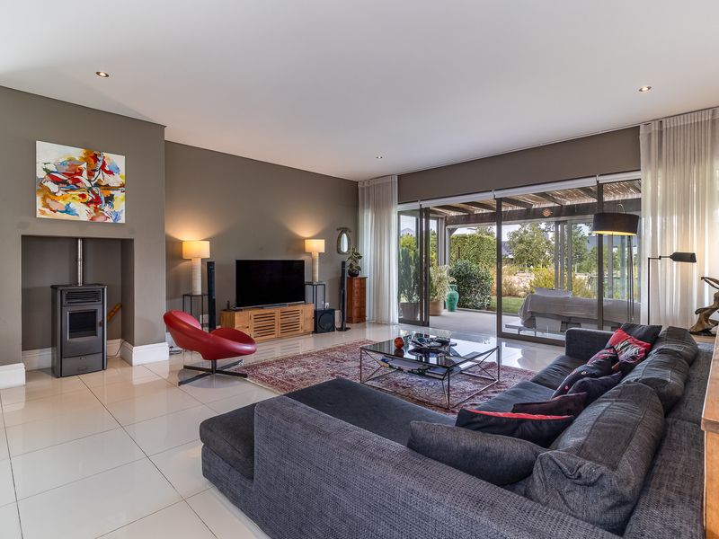 Stunning 4-Bedroom house For Sale in The Acres , Pearl Valley Golf & Country Estate - Photo 5