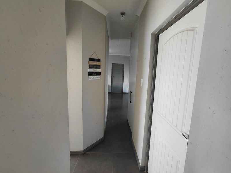 Don't Miss This Stunning 2 Bedroom and 2 Bathroom With A Stunning Balocony With A Built In Braai - Photo 5