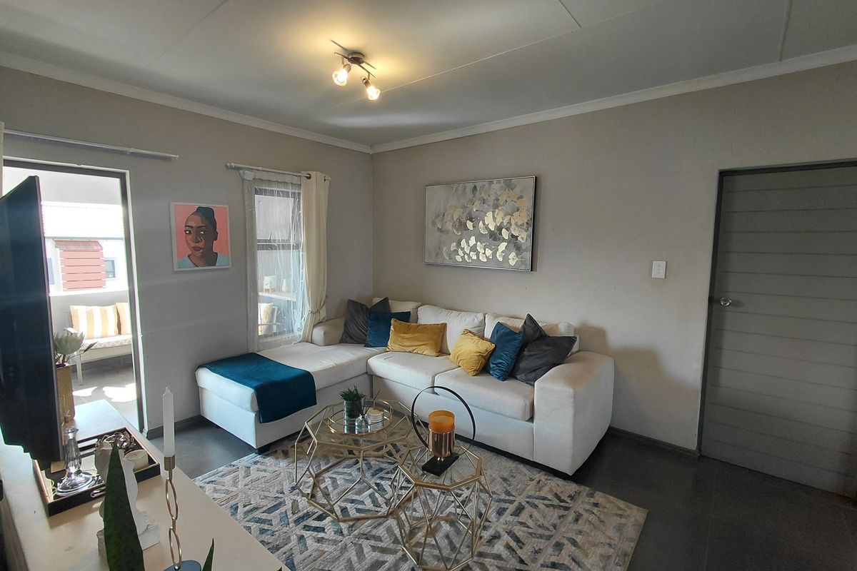 Don't Miss This Stunning 2 Bedroom and 2 Bathroom With A Stunning Balocony With A Built In Braai - Photo 2