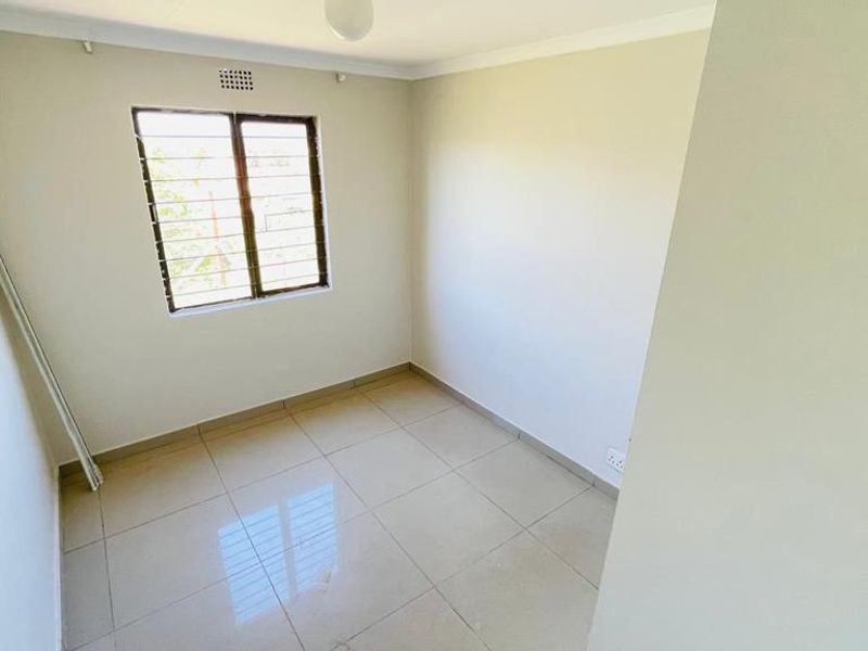 Ideal Starter Home - Photo 9