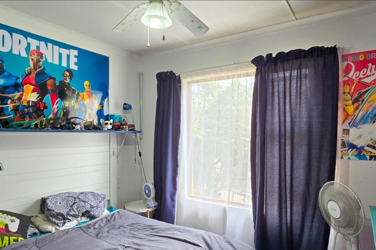 3 Bedroom Home with Modern Kitchen, Lounge, and double carpot - Photo 5