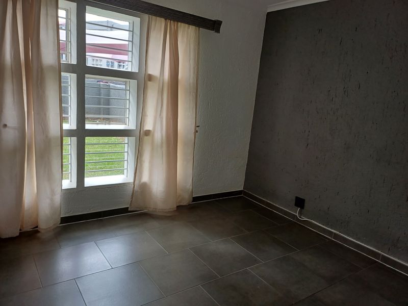 Apartment Rental Monthly In Johannesburg - Photo 7