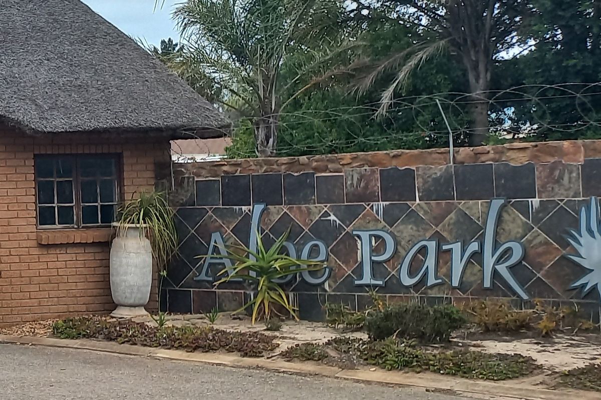 Vacant Stand for Sale in Albertinia! - Photo 2