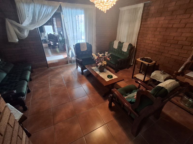 Unique Home with Private Jacuzzi, Pool and stunning Lapa - Photo 6