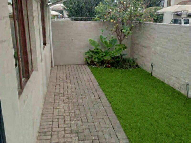 2 Modern Townhouse for Sale in Vaalpark - Photo 2