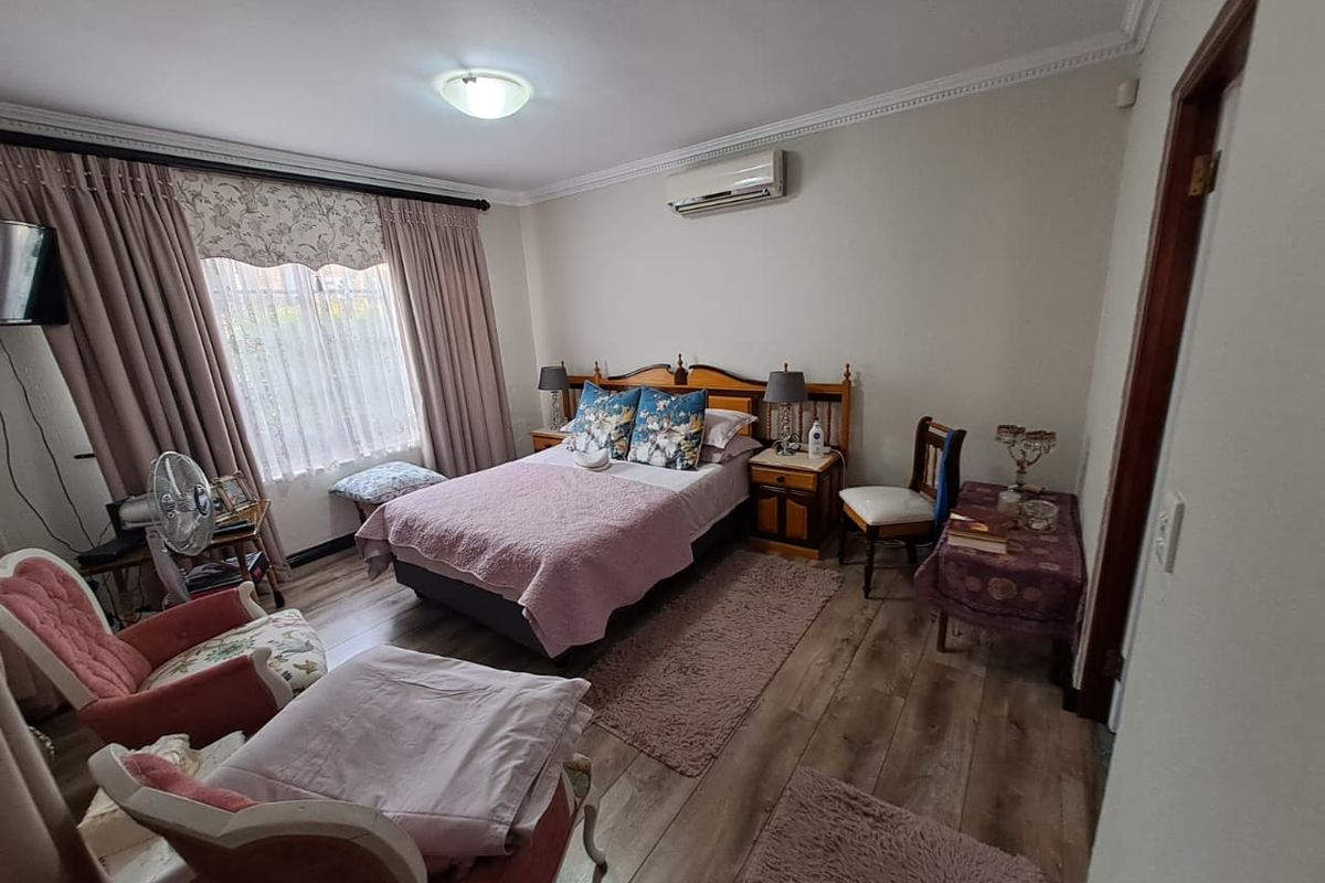 Modern 3‐Bedroom Lock‐Up‐and‐Go - Photo 4