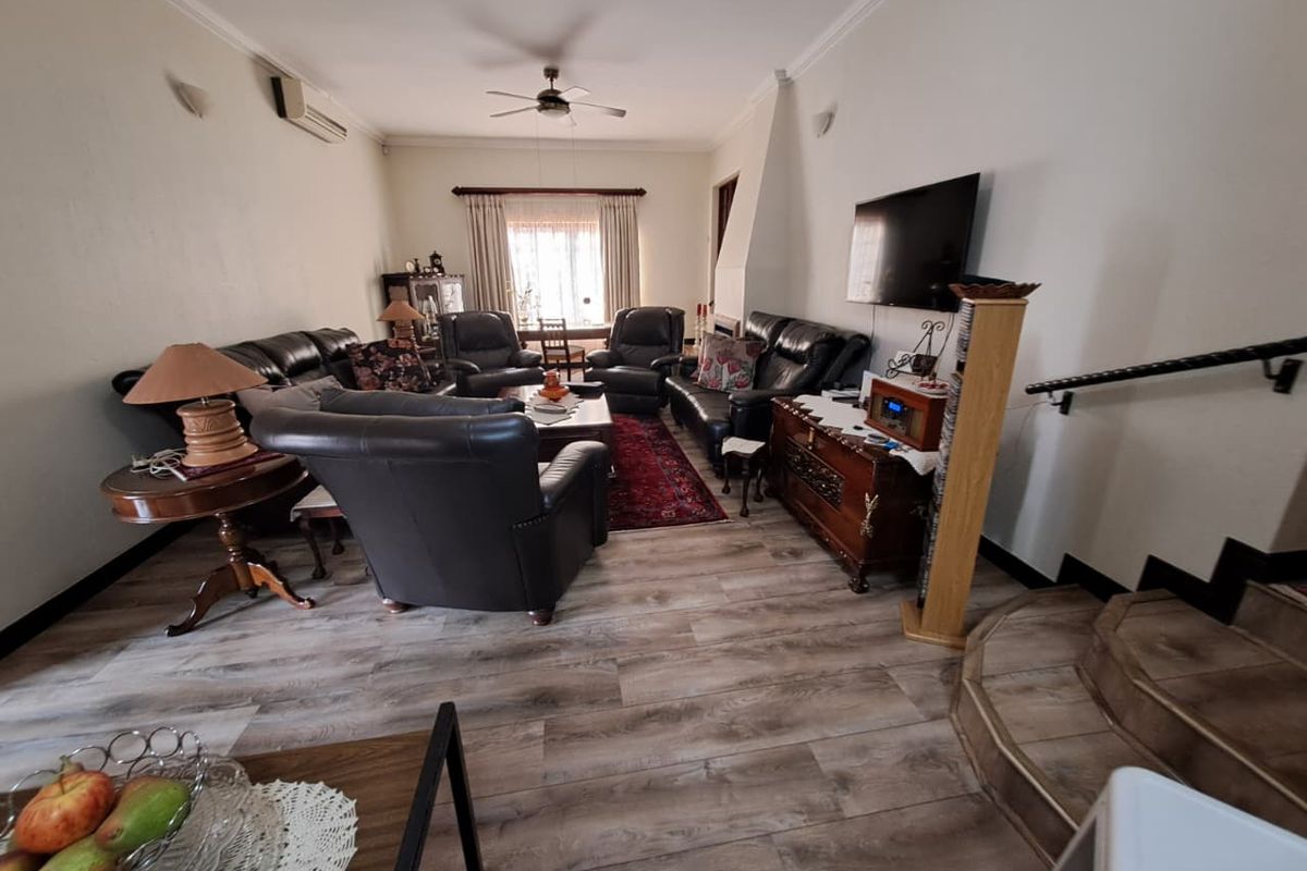 Modern 3‐Bedroom Lock‐Up‐and‐Go - Photo 2