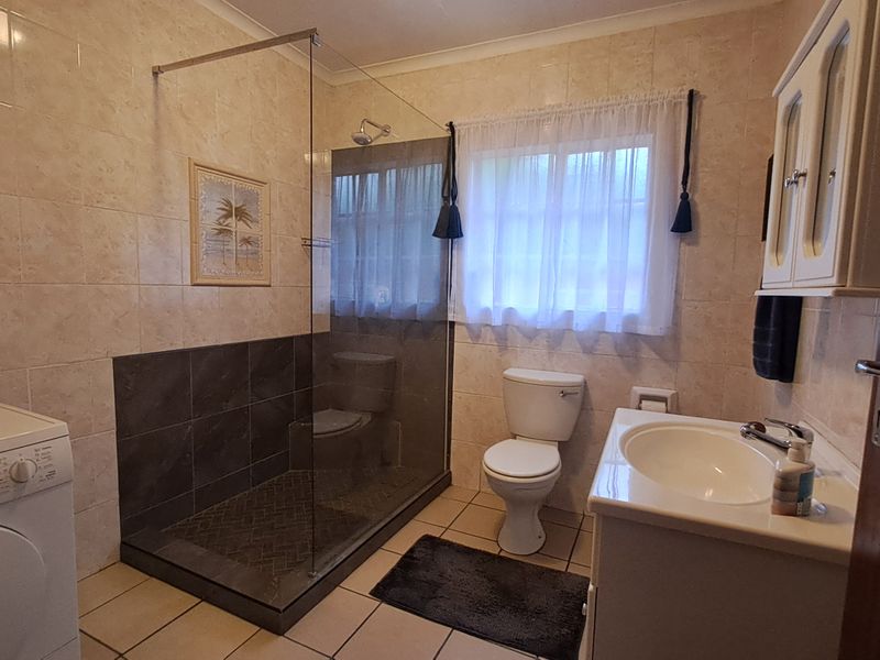 A Private, Panhandle Home in the Heart of Historic Heidelberg - Photo 6