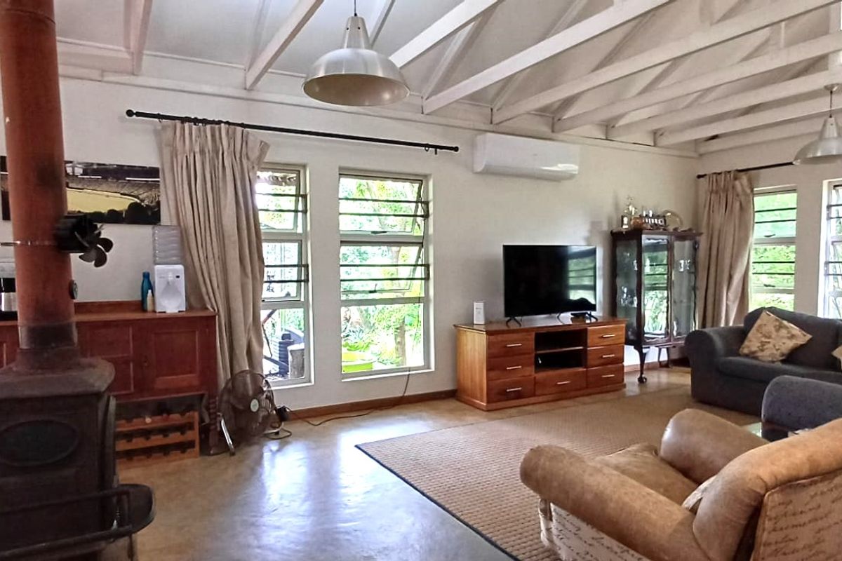 8.4990ha Water-Rich Smallholding for Sustainable Versatility Living. - Photo 3