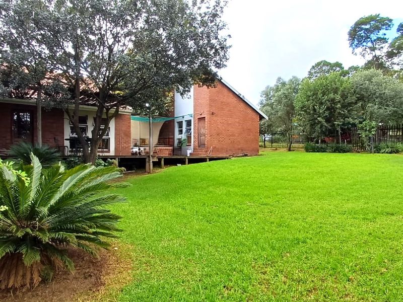 8.4990ha Water-Rich Smallholding for Sustainable Versatility Living. - Photo 10