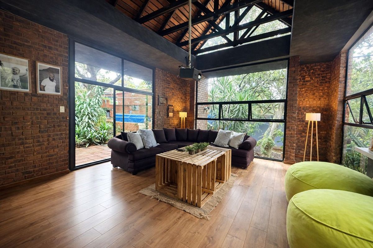 Dual Mandate | Family Home with Flatlet in Prime Cashan - Photo 2