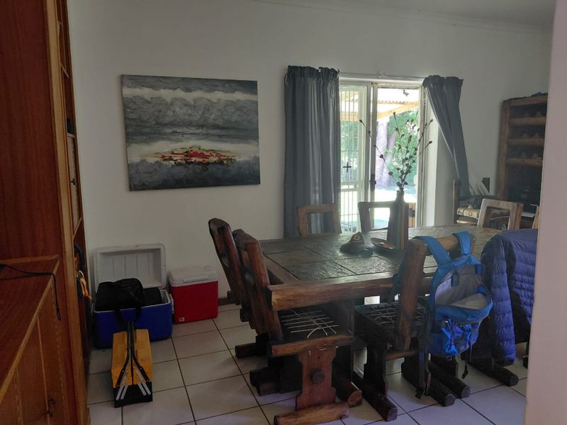 Charming 3-Bedroom Home for Sale in Burgersdorp – Space, Comfort & Great Value - Photo 3