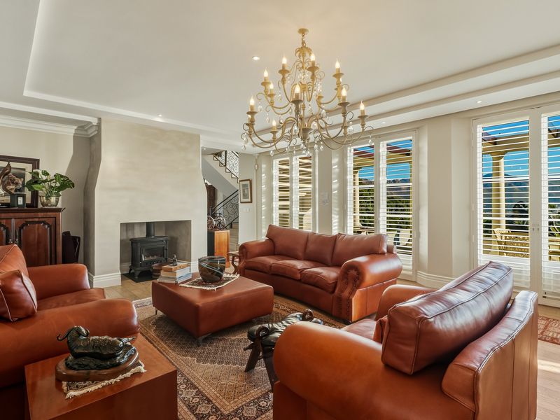 Prestige, Privacy, Panoramas, Perfection! - Photo 9