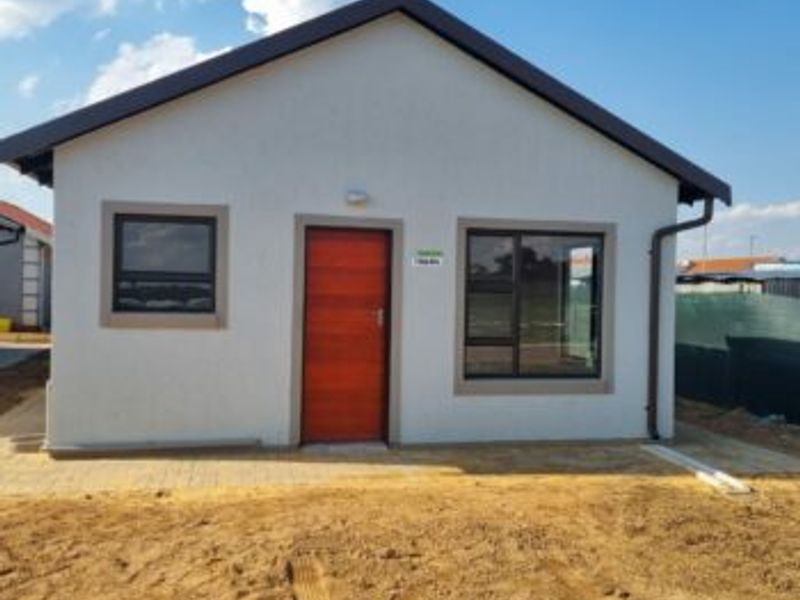 Charming 3-Bedroom Home for Sale in Eastview - Photo 9