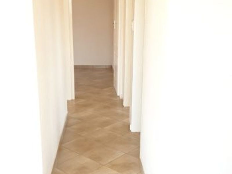 Charming 3-Bedroom Home for Sale in Eastview - Photo 7