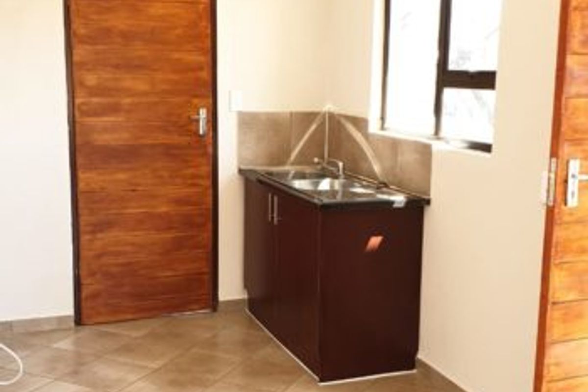 Charming 3-Bedroom Home for Sale in Eastview - Photo 3