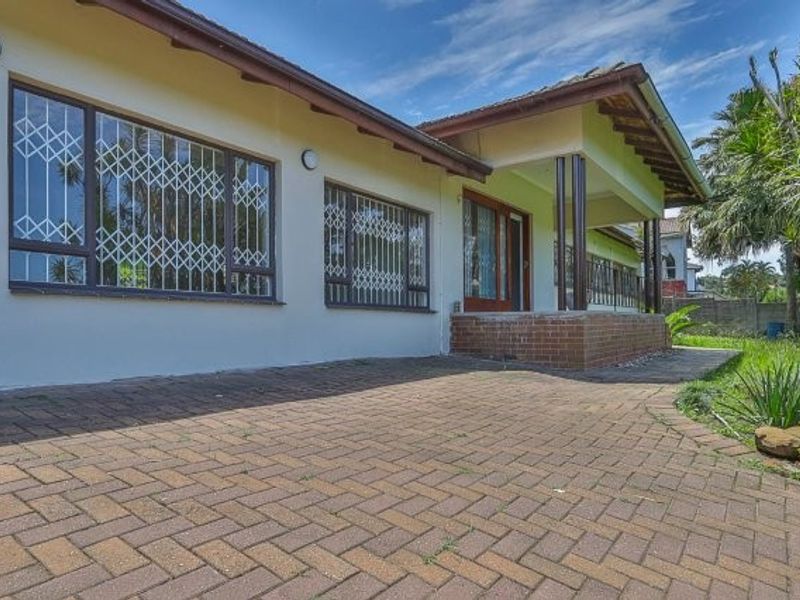 A Dream Oasis Awaits You in Berea West, Westville! - Photo 2