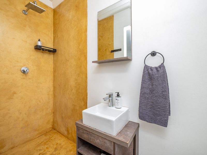 CONTEMPORARY HILLTOP HOME UPPER GLENWOOD - Photo 9