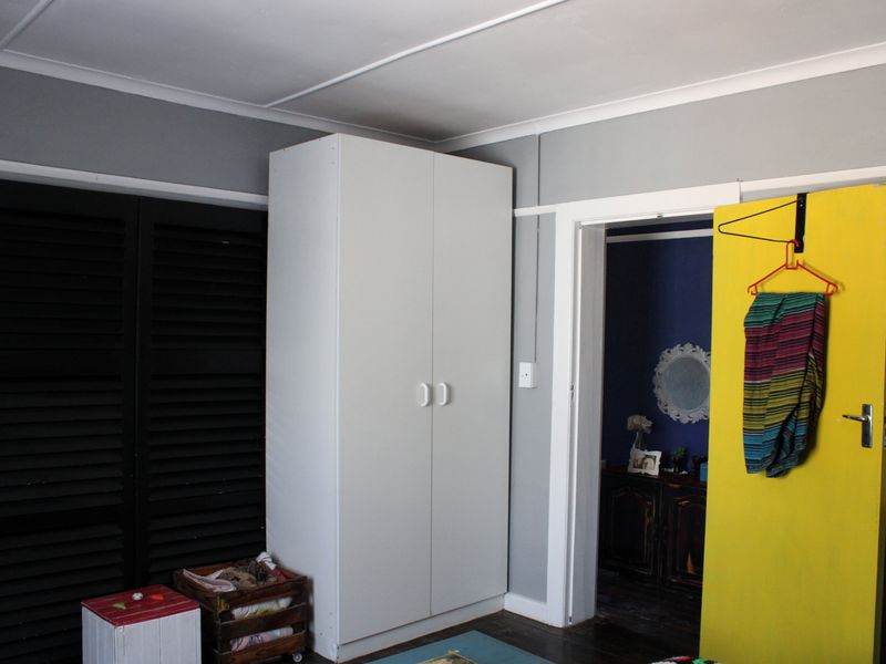 Cozy Family Home in Sutherland - Photo 9