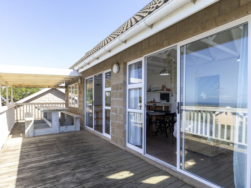 Four Bedroom House For Sale in Port Alfred - Photo 10