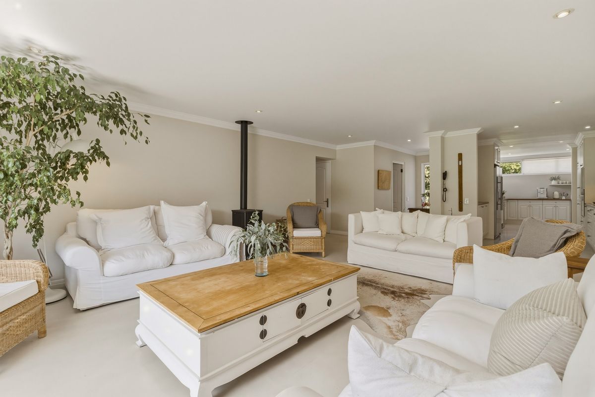 Rare Find in Sought After Erinvale Golf Estate - Photo 4