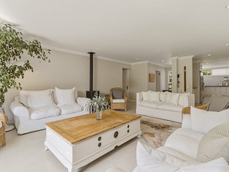 Rare Find in Sought After Erinvale Golf Estate - Photo 4