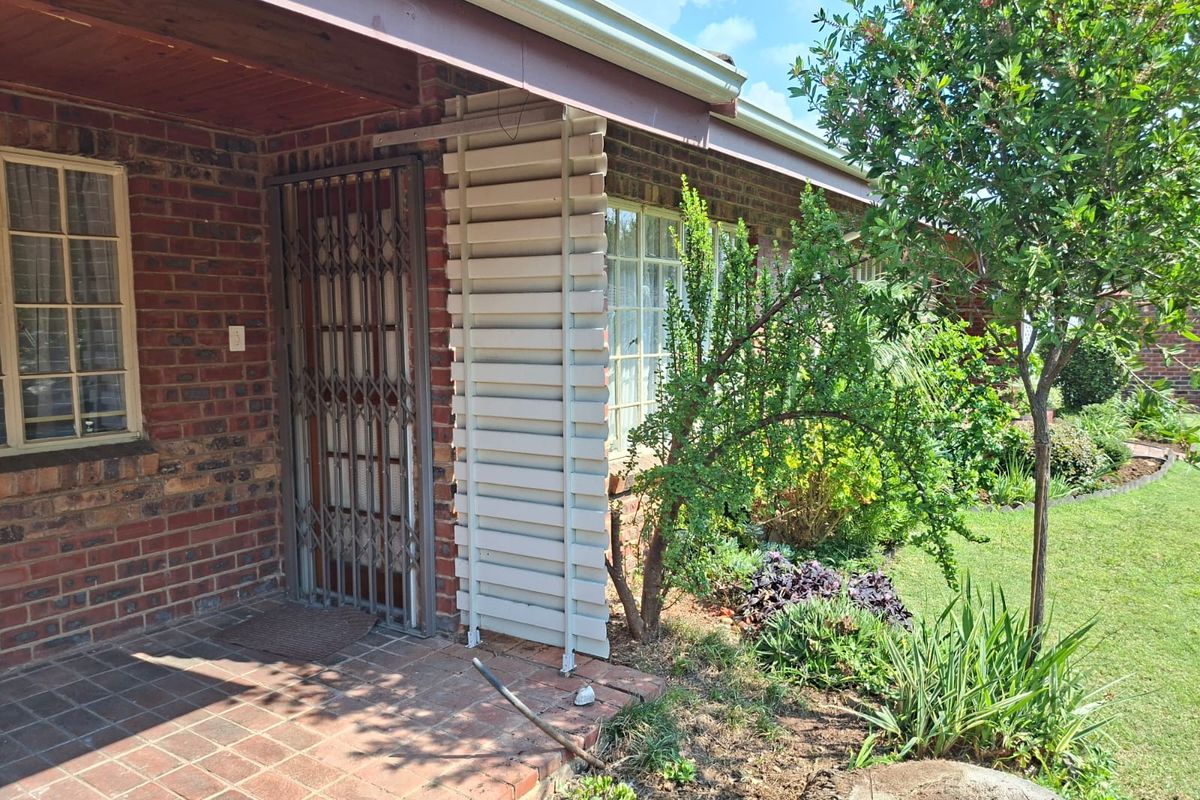 They Deserve the Peace - Secure Retirement Living Awaits - Photo 2