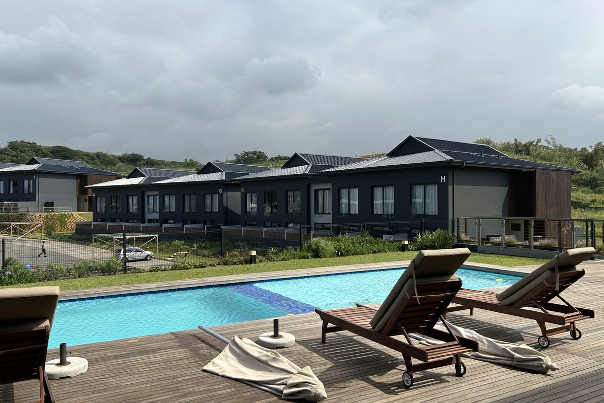 Luxury Sea Facing Apartment on Zimbali Lakes! - Photo 4