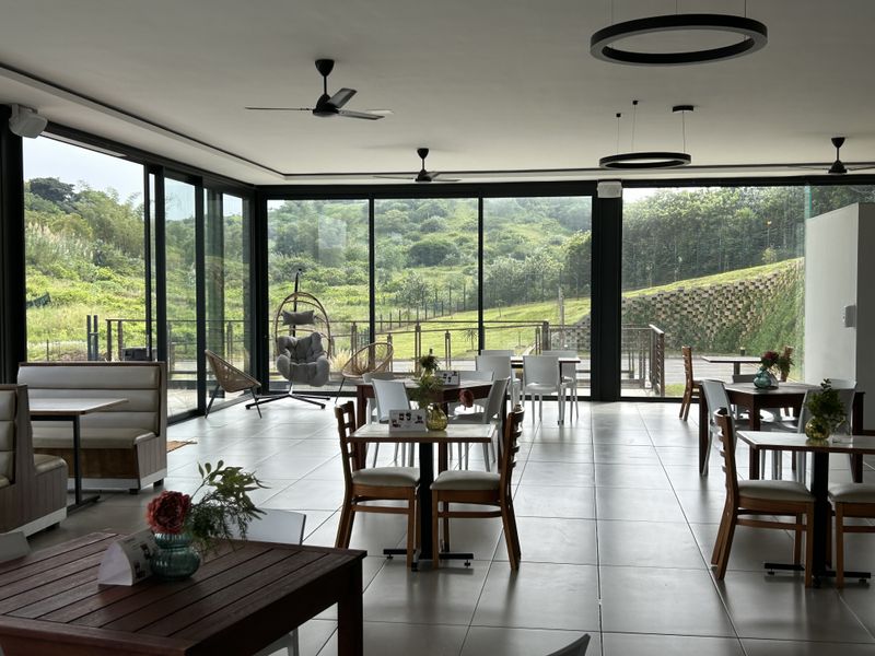 Luxury Sea Facing Apartment on Zimbali Lakes! - Photo 7