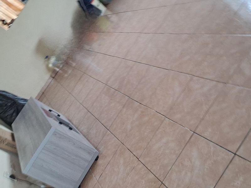 Little haven awaits you!! - Photo 3