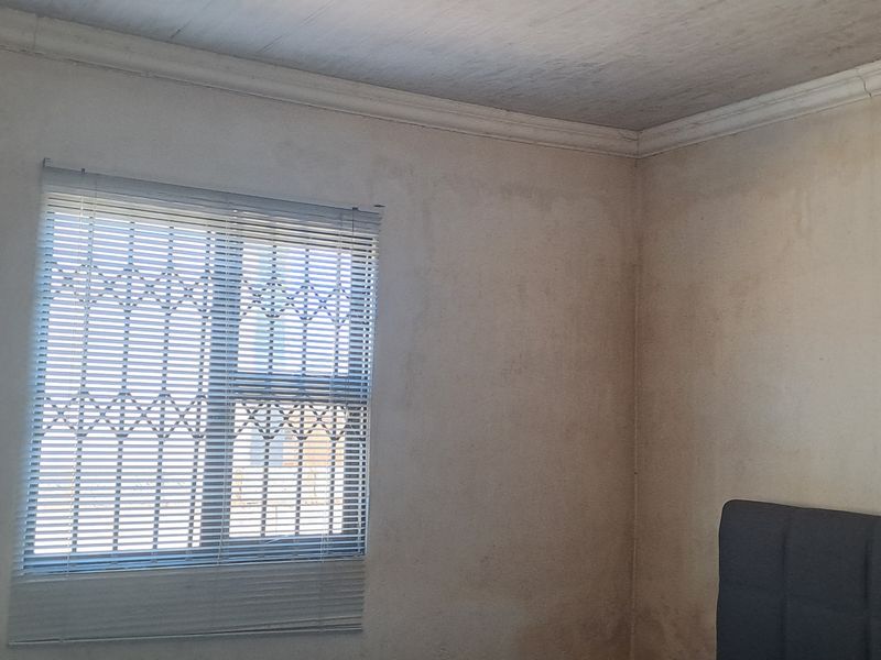 Little haven awaits you!! - Photo 7