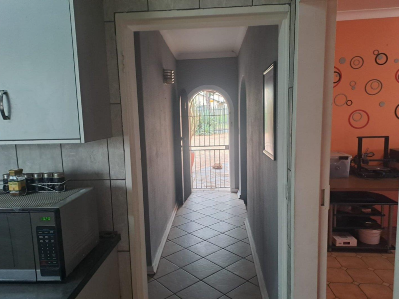 Smart, Solar-Powered 3-Bedroom Home with Income-Generating Flat in Witfield - Photo 5